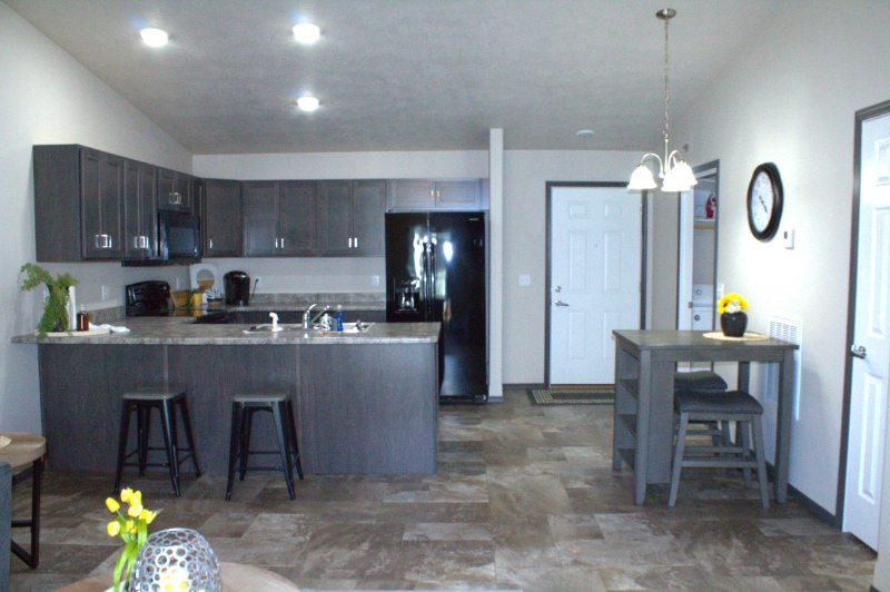 Building Photo - 2112 N Carla Ave