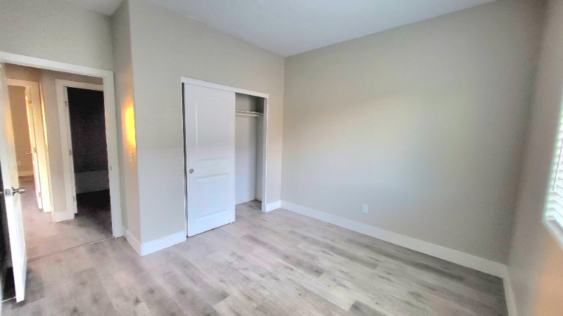 Building Photo - 1400 Star Rd