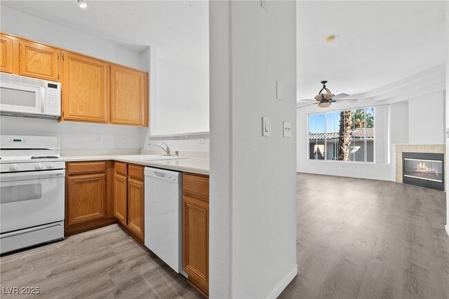 Building Photo - 7151 S Durango Dr