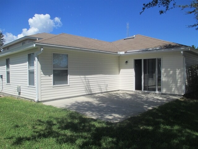 Building Photo - 14428 Woodfield Cir N