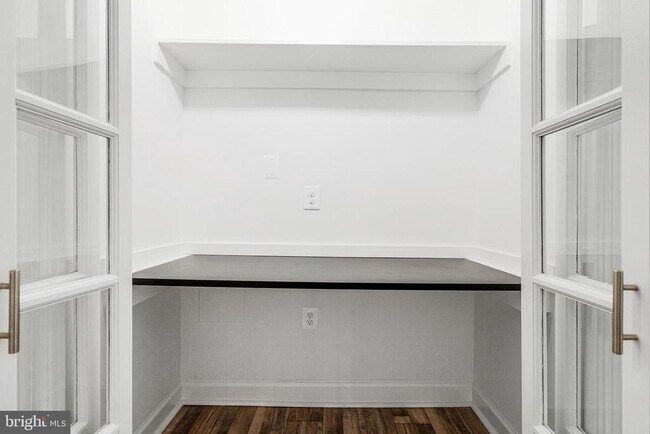 Building Photo - 2555 Pennsylvania Ave NW
