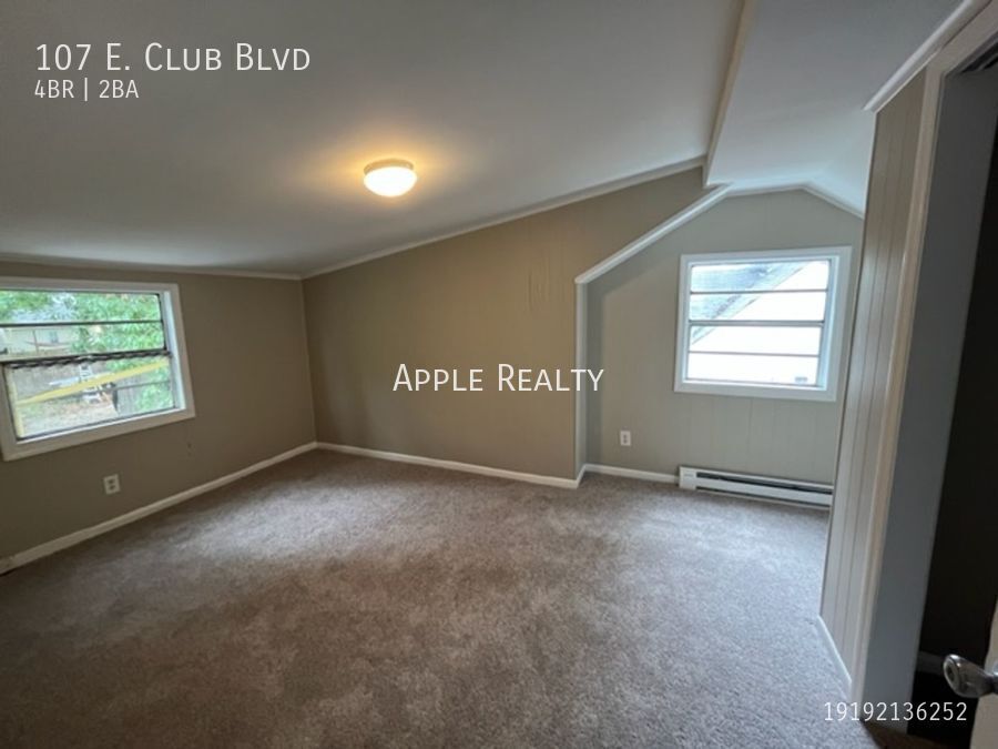 Building Photo - 107 E Club Blvd