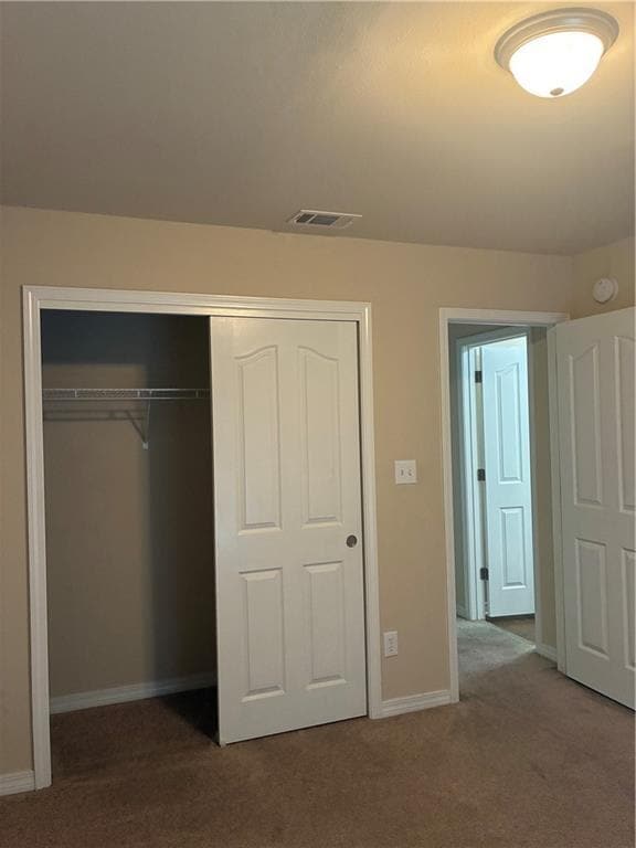 Building Photo - 9646 Estate Dr