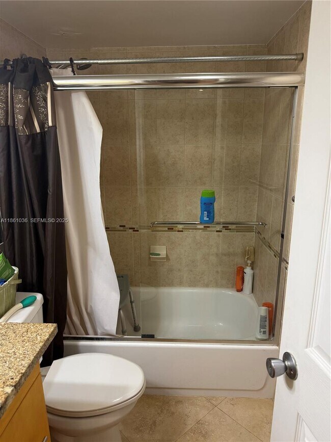 Building Photo - 1401 SW 135th Terrace