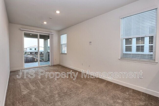 Building Photo - 3606 Nuestra Ave