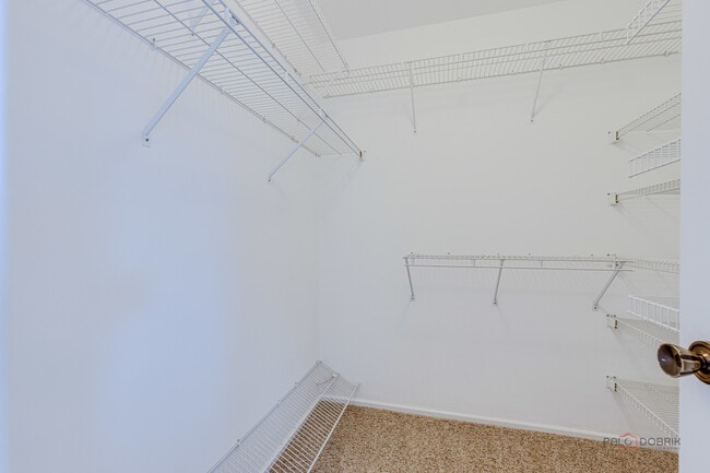Building Photo - 285 Stanton Dr