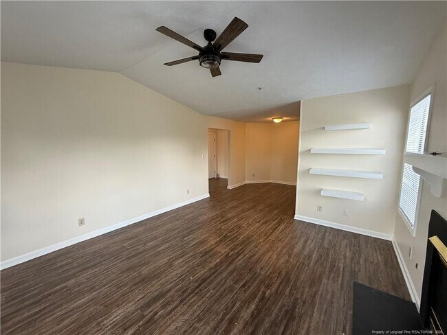 Building Photo - 300 Waterdown Dr