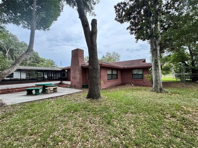 Building Photo - 8225 E Hwy 25