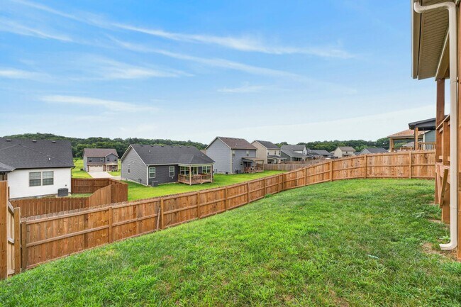 Building Photo - 950 Tufnel Dr