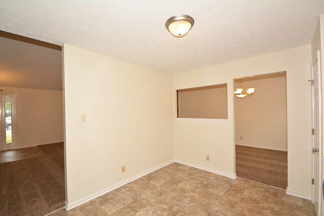 Building Photo - 1829 Maradona Dr