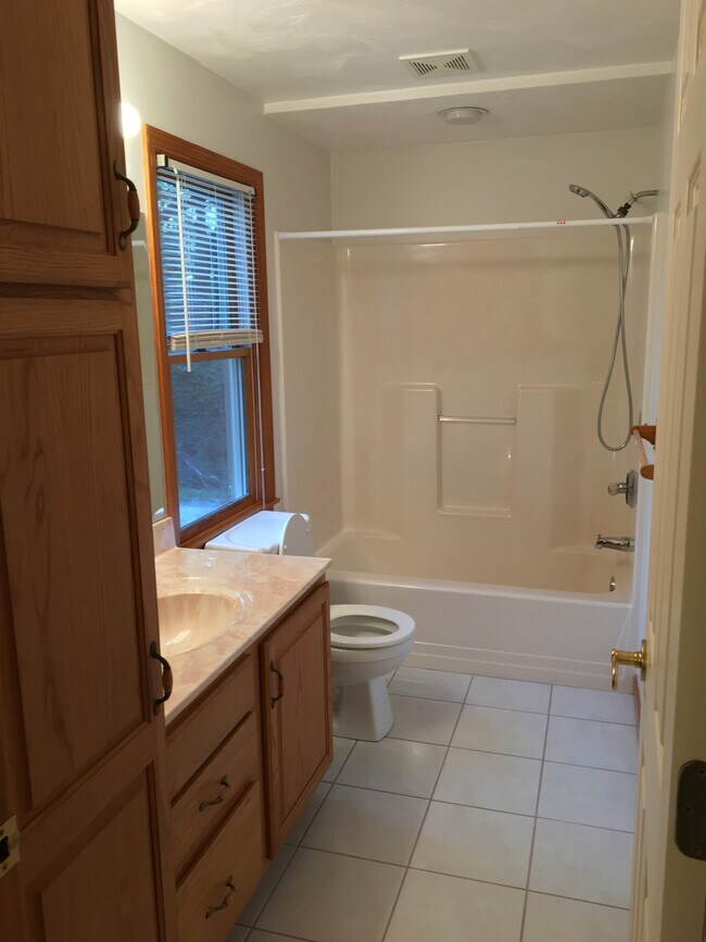 1st floor - full bath - 2032 Paintertown Rd