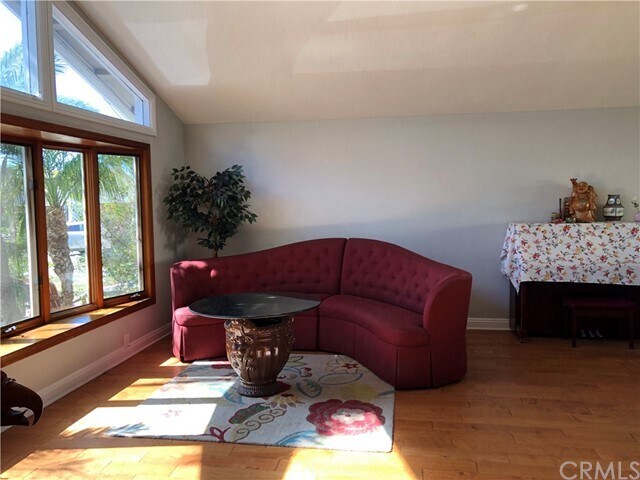 Building Photo - 6851 Defiance Dr