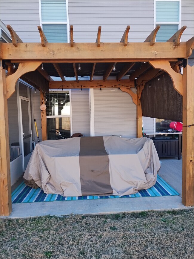 Building Photo - 437 Marietta Ln