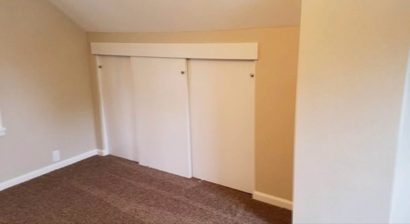 Building Photo - 472 Jefferson St