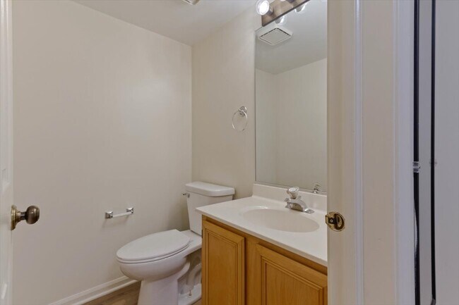 Building Photo - 309 E Theodore Ln
