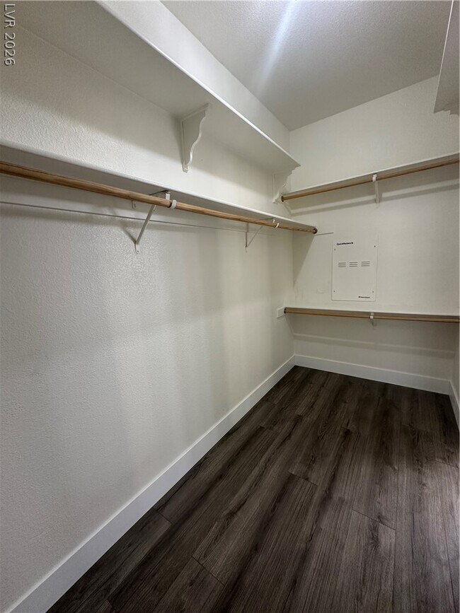 Building Photo - 11106 Evvie Ln