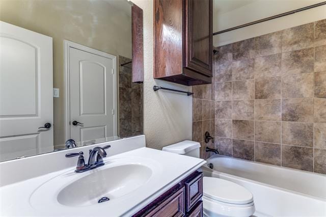 Building Photo - 2028 Sterling Trace Dr