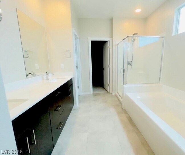 Building Photo - 537 Ruby Mesa Ave