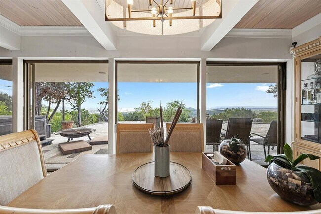 Building Photo - 8517 Grandview Dr