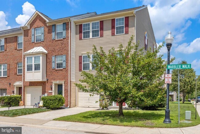 Building Photo - 616 Warbler Walk
