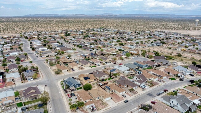 14237 Desert Stone Dr - 14237 Desert Stone Dr Horizon City TX 79928 ...