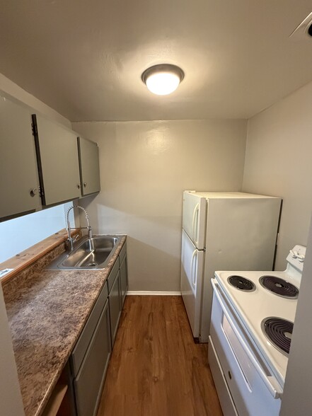 Kitchen - Stewart Woods