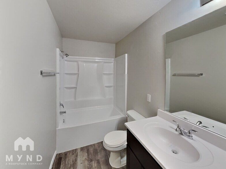 Building Photo - 4204 Umbria Rd