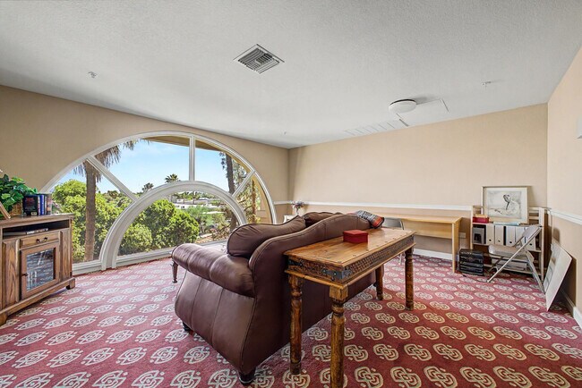 Building Photo - 4200 N Miller Rd