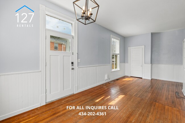 Building Photo - Charming 1-Bedroom Apartment on Historic R...