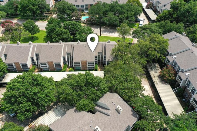 Building Photo - 8555 Fair Oaks Crossing
