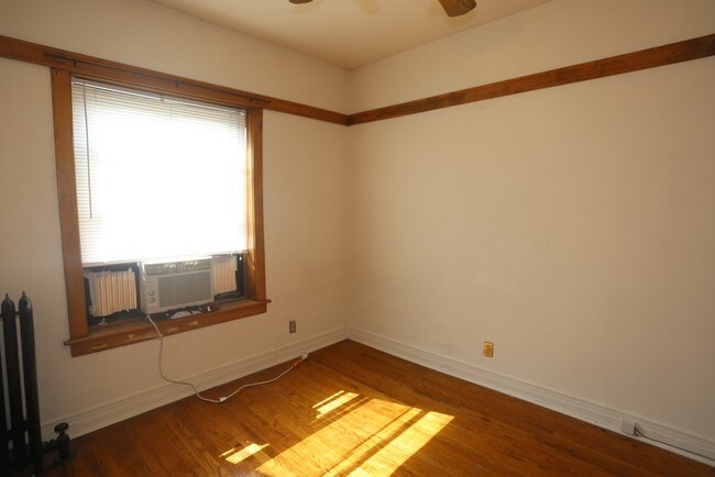 Building Photo - N. Racine