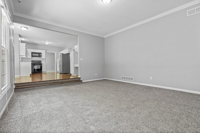 Building Photo - 6128 157th St