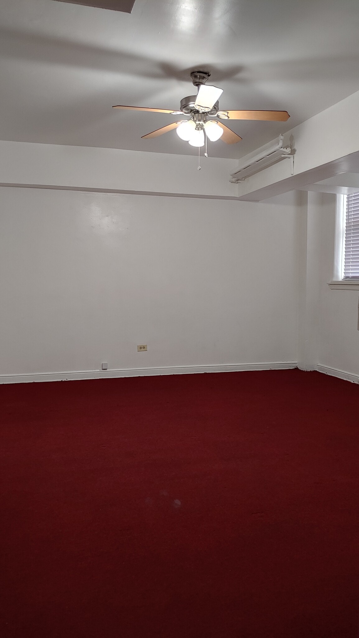 Living Room - 1720 W 76th St