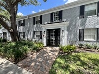 Building Photo - 138 Lewfield Cir