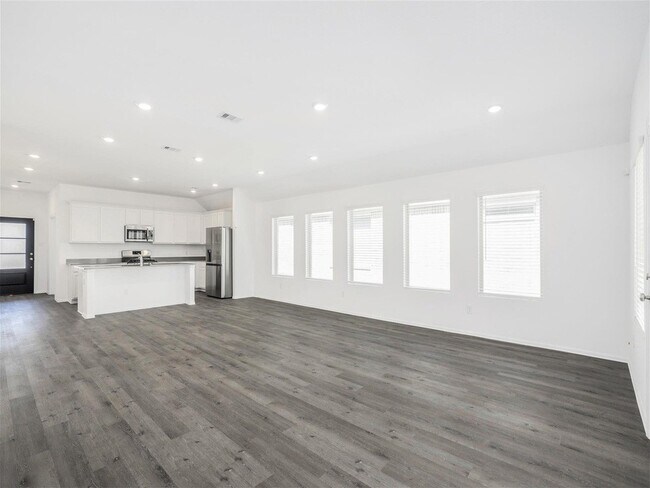 Building Photo - 3431 Autumn Russet Trl