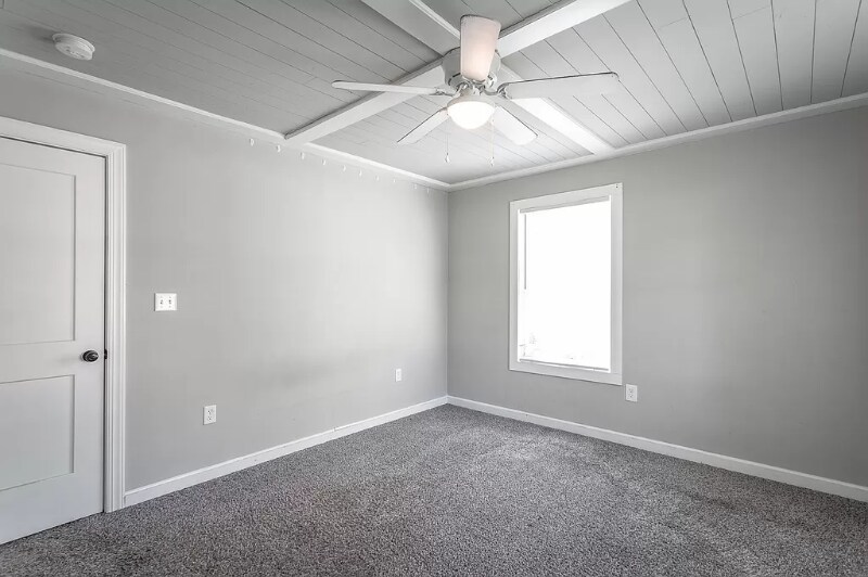 Building Photo - 177 Vero Beach St