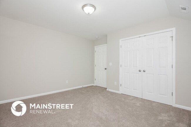 Building Photo - 3718 Bullard St