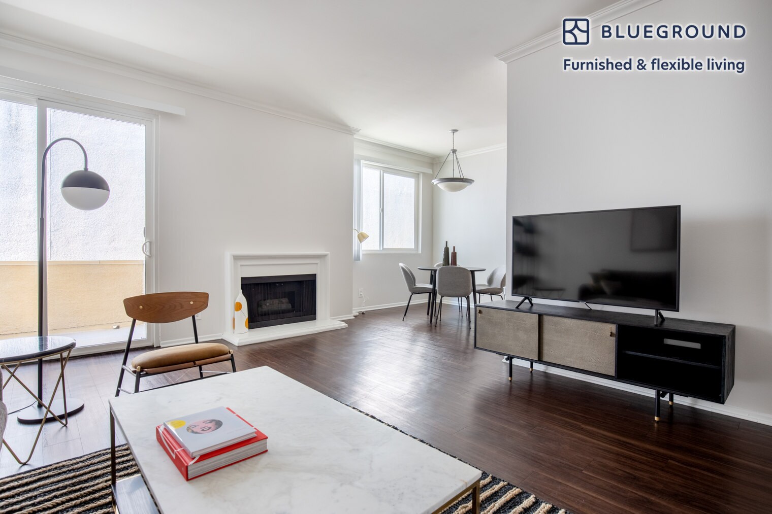 Building Photo - 467 S Arnaz Dr