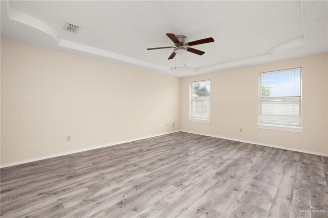 Building Photo - 14 Harvard Ave