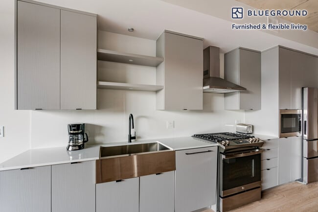 Building Photo - 3030 Potomac Ave