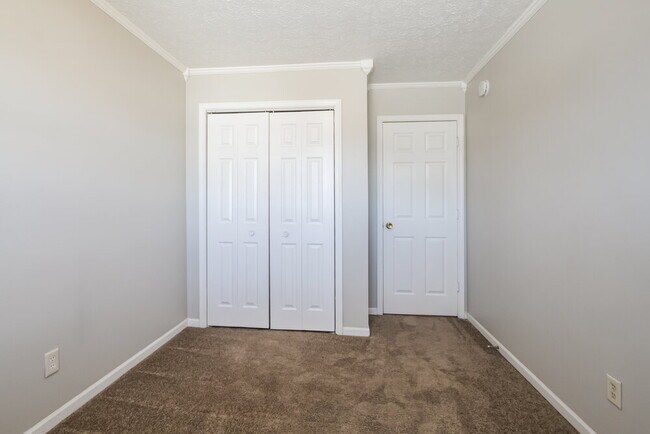 Building Photo - 5217 W Hidden Ridge Ct