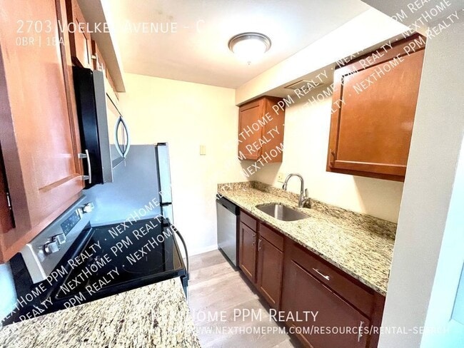 Building Photo - 2703 Voelkel Ave