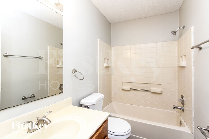 Building Photo - 5038 Deer Creek Pl