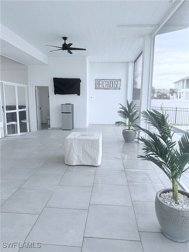 Building Photo - 7934 Buccaneer Dr