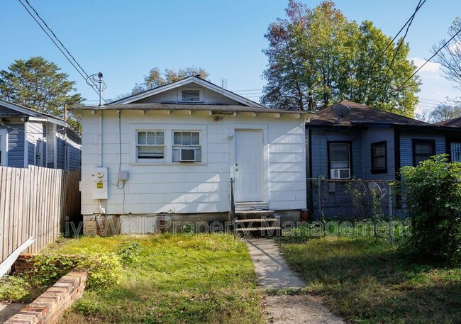 Building Photo - 1306 Avenue R