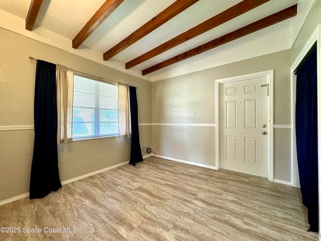 Building Photo - 1004 Green Rd