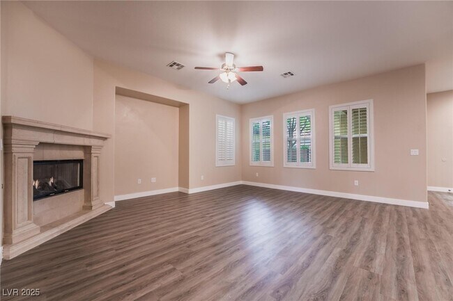 Building Photo - 7744 White Ginger Ave