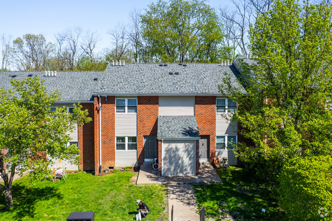 Building Photo - Hanover Village Apartments