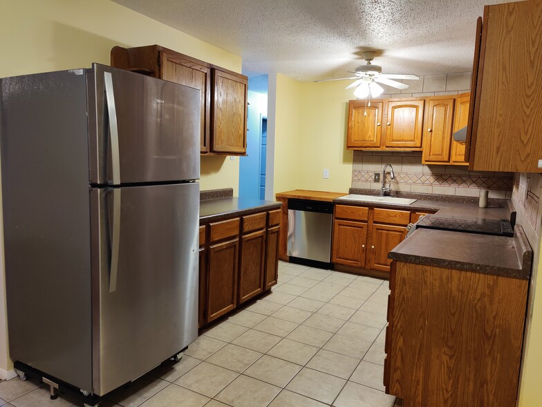 Building Photo - 3291 Bristol Hall Dr