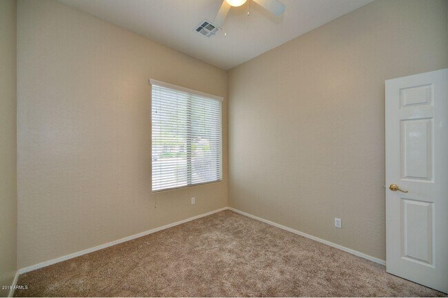 Building Photo - 26237 N 74th Ln